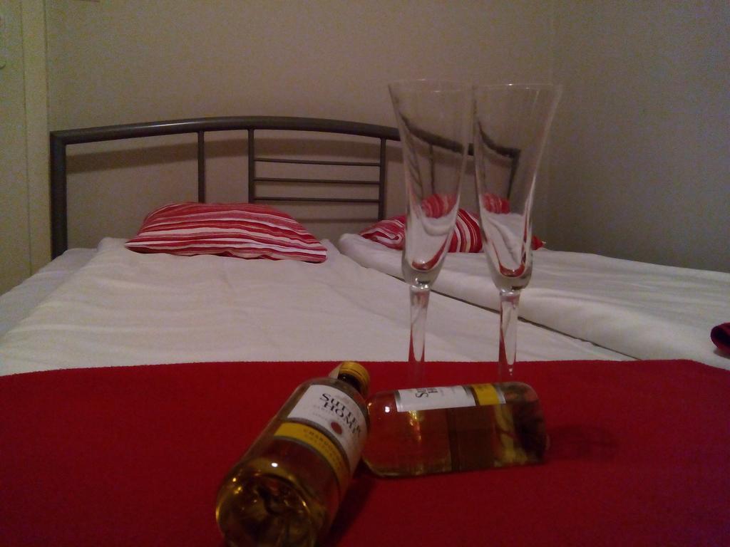 Tramp Aparthostel Krakow Bilik gambar